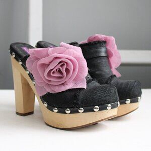 Mojo Moxy Black Ultra High Heel Studded Clogs with Pink Floral Accent Size 6.5